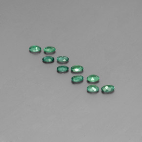 Alexandrite Gemstone in 3.5 x 2.6 mm Size for Sale, Alexandrite Stone in Green/Red Color