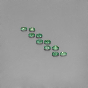 Alexandrite Gemstone in 3.5 x 2.5 mm Size for Sale, Alexandrite Stone in Green/Red Color
