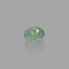 Alexandrite Gemstone in 5.1 x 3.9 mm Size for Sale, Alexandrite Stone in Green/Red Color