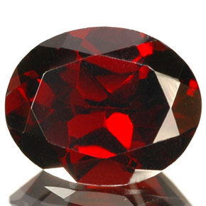 3.01 ct Red Almandine Garnet Gemstone, Almandine Garnet Gem in Oval Facet Shape for Sale.