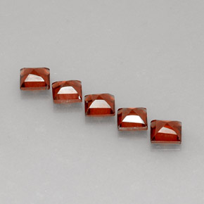 Almandine Garnet Gemstone in 4 x 4 mm (calibrated) Size for Sale, Almandine Garnet Stone in Reddish Orange Color