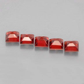 Almandine Garnet Gemstone in 4 x 4 mm (calibrated) Size for Sale, Almandine Garnet Stone in Orange Red Color