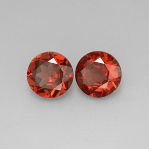 1.77 ct Red Almandine Garnet Stone, Natural Almandine Garnet in Round Facet Shape for Sale
