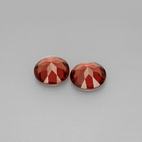 Almandine Garnet Gemstone in 6 mm (calibrated) Size for Sale, Almandine Garnet Stone in Red Color