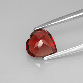 Almandine Garnet Gemstone in 7 x 7 mm (calibrated) Size for Sale, Almandine Garnet Stone in Red Color