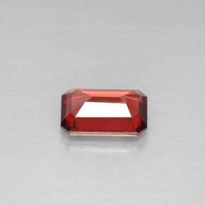 Almandine Garnet Gemstone in 7 x 5 mm (calibrated) Size for Sale, Almandine Garnet Stone in Red Color