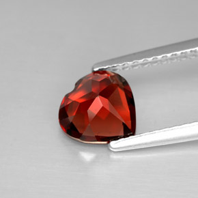 Almandine Garnet Gemstone in 7 x 7 mm (calibrated) Size for Sale, Almandine Garnet Stone in Deep Red Color