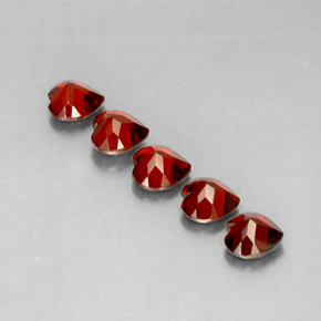 Almandine Garnet Gemstone in 5 x 5 mm (calibrated) Size for Sale, Almandine Garnet Stone in Deep Red Color