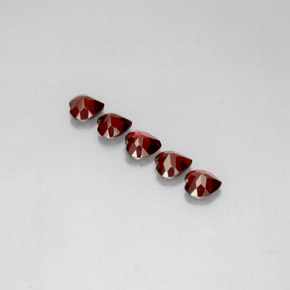 Almandine Garnet Gemstone in 5 x 5 mm (calibrated) Size for Sale, Almandine Garnet Stone in Deep Red Color