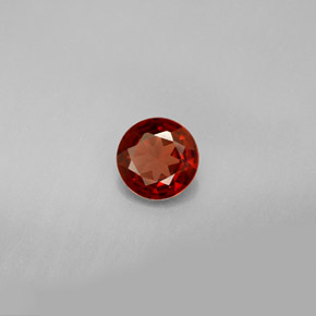 0.77 ct Red Almandine Garnet Stone, Natural Almandine Garnet in Round Facet Shape for Sale