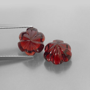 7.99 ct Red Almandine Garnet Stone, Natural Almandine Garnet in Flower-Cut Shape for Sale