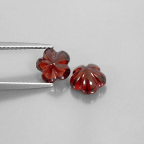 3.60 ct Red Almandine Garnet Stone, Natural Almandine Garnet in Flower-Cut Shape for Sale