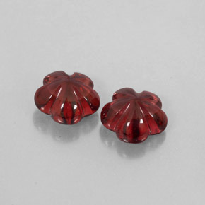 3.41 ct Red Almandine Garnet Gemstone, Almandine Garnet Gem in Flower-Cut Shape for Sale.