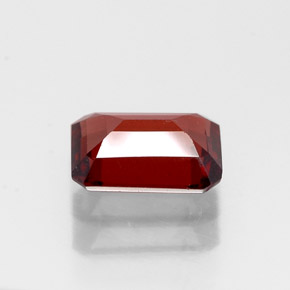 Almandine Garnet Gemstone in 7.2 x 5.2 mm Size for Sale, Almandine Garnet Stone in Deep Red Color