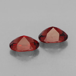 Almandine Garnet Gemstone in 7 x 5 mm (calibrated) Size for Sale, Almandine Garnet Stone in Deep Red Color