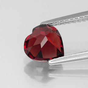 Almandine Garnet Gemstone in 7 x 7 mm (calibrated) Size for Sale, Almandine Garnet Stone in Deep Red Color