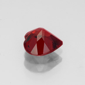 Almandine Garnet Gemstone in 7 x 7 mm (calibrated) Size for Sale, Almandine Garnet Stone in Deep Red Color