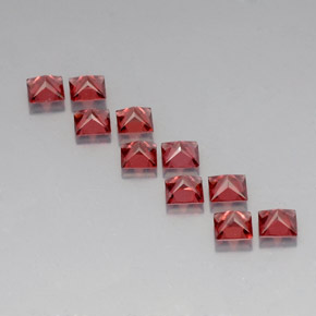Almandine Garnet Gemstone in 4 x 4 mm (calibrated) Size for Sale, Almandine Garnet Stone in Red Color