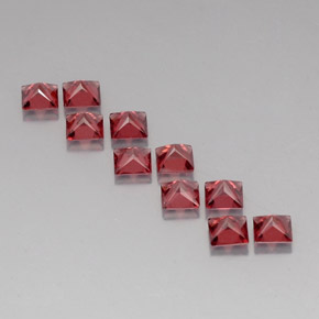 Almandine Garnet Gemstone in 4 x 4 mm (calibrated) Size for Sale, Almandine Garnet Stone in Red Color