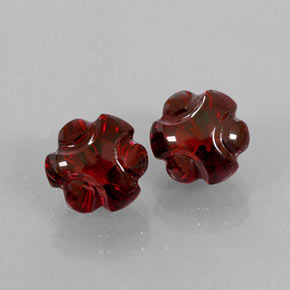 7.99 ct Red Almandine Garnet Stone, Natural Almandine Garnet in Flower-Cut Shape for Sale