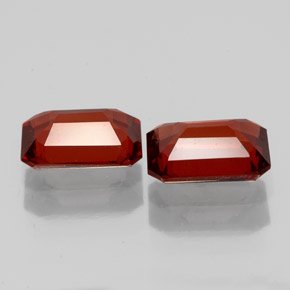Almandine Garnet Gemstone in 7 x 5 mm (calibrated) Size for Sale, Almandine Garnet Stone in Deep Red Color