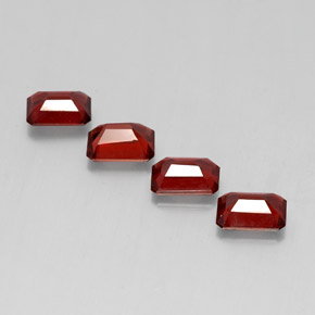 Almandine Garnet Gemstone in 7 x 5 mm (calibrated) Size for Sale, Almandine Garnet Stone in Deep Red Color