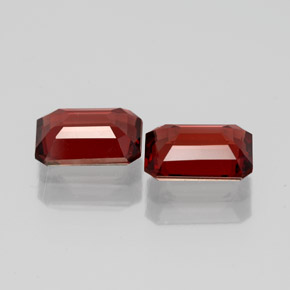 Almandine Garnet Gemstone in 7 x 5 mm (calibrated) Size for Sale, Almandine Garnet Stone in Deep Red Color