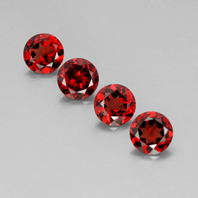 5.26 ct Red Almandine Garnet Gemstone, Almandine Garnet Gem in Round Facet Shape for Sale.