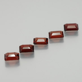 Almandine Garnet Gemstone in 7 x 5 mm (calibrated) Size for Sale, Almandine Garnet Stone in Deep Red Color