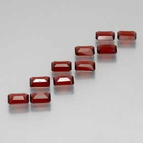 Almandine Garnet Gemstones in 7 x 5 mm (calibrated) Size for Sale, Almandine Garnet Stones in Deep Red Color