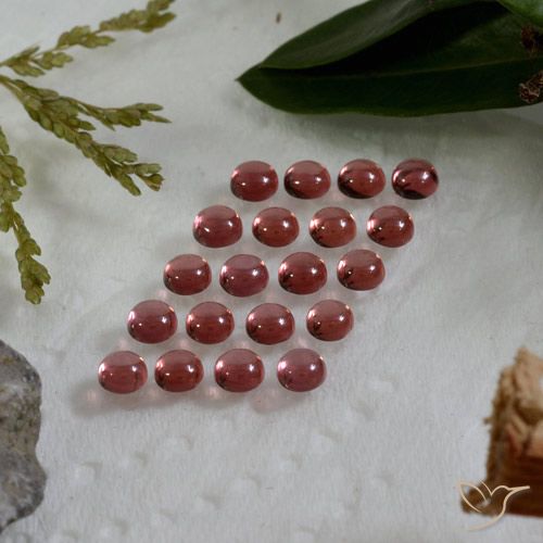 3.33 ct Round Almandine Garnet, 3.1 mm From Madagascar, Photo A