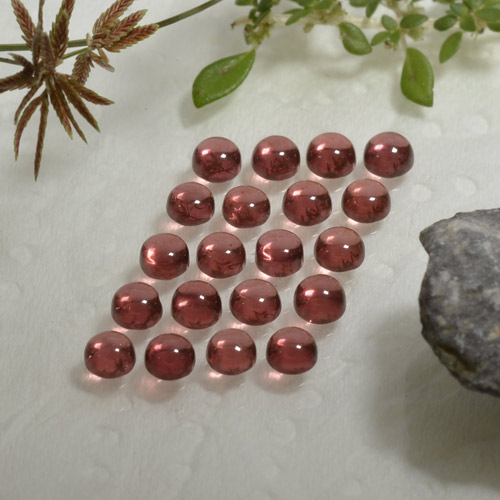 20 Stück 3mm runder Almandin-Granat / Set - 4 ct Gesamtgewicht / Durchschn. je 0,2 ct, Farbe: Mittelrot, Mohs-Härte 6,5 - 7,5 Geeignet für den täglichen Gebrauch im Schmuck, Photo A