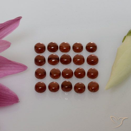 4.1 ct Round Almandine Garnet, 3.1 mm From Madagascar, Photo A