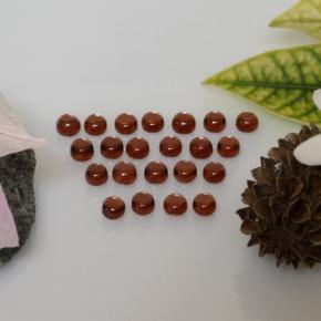 Almandine Garnet Gemstones in 3.1 mm Size for Sale, Almandine Garnet Stones in Currant Red Color