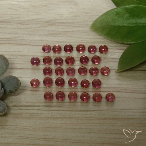 4.83 ct Round Almandine Garnet, 3.1 mm From Madagascar, Photo A
