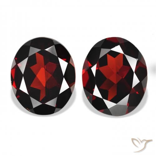 7.53ctw Natural Dark Red Almandine Garnet, Oval, VVS-VS
