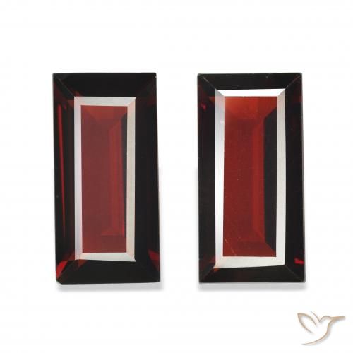3.45ctw Natural Dark Red Almandine Garnet, Baguette, VVS-VS
