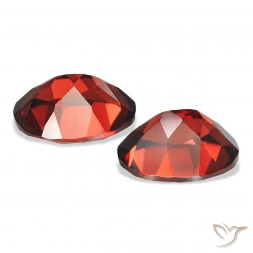 Almandine Garnet Gemstones in 9 x 7 mm (calibrated) Size for Sale, Almandine Garnet Stones in Deep Blood Red Color