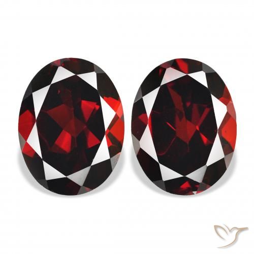 4.51ctw Natural Deep Blood Red Almandine Garnet, Oval, VS