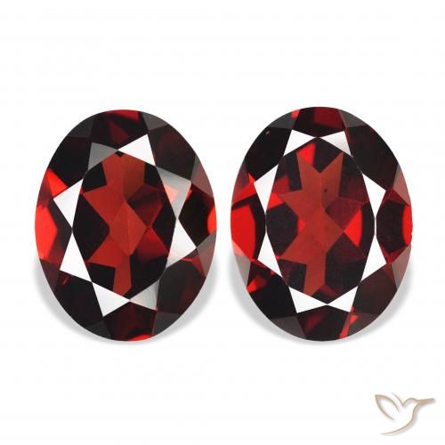 3.88ctw Natural Dark Red Almandine Garnet, Oval, VS