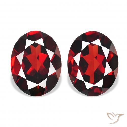 4.23 ctw Red Almandine Garnet Gemstones, Almandine Garnet Gems in Oval Facet Shape for Sale.