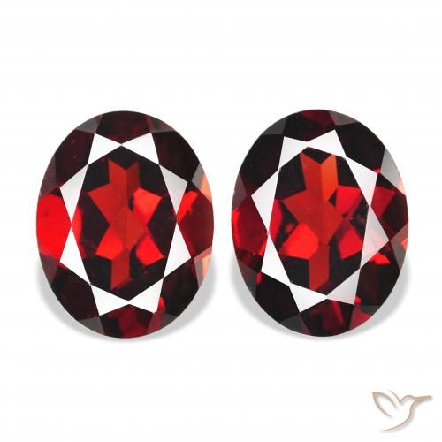 4.67ctw Natural Deep Red Almandine Garnet, Oval, VVS-VS