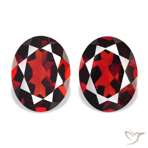4.16ctw Natural Dark Red Almandine Garnet, Oval, VVS-VS