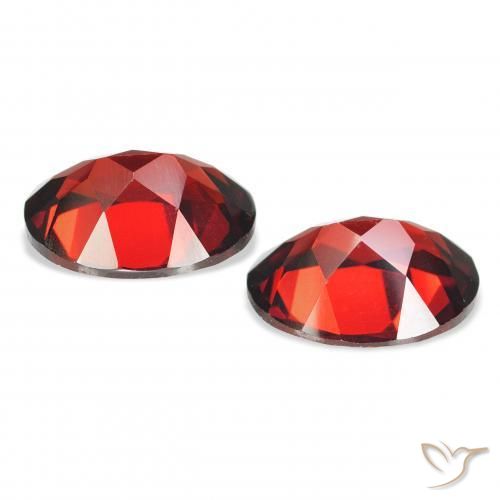 Almandine Garnet Gemstones in 9 x 7 mm (calibrated) Size for Sale, Almandine Garnet Stones in Deep Blood Red Color