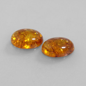 4.53 ct Orange Amber Gemstone, Amber Gem in Oval Cabochon Shape for Sale.