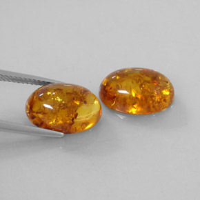 4.53 ct Orange Amber Stone, Natural Amber in Oval Cabochon Shape for Sale