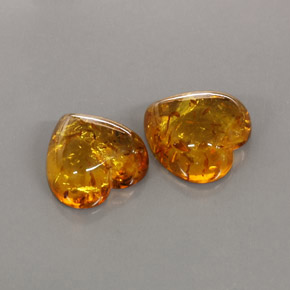 11.33 ct Orange Amber Gemstone, Amber Gem in Heart Cabochon Shape for Sale.