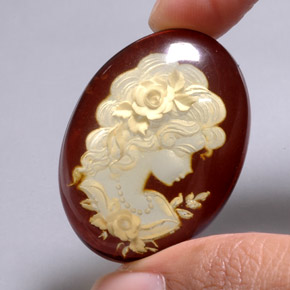 25.28 ct Orange Amber Stone, Natural Amber in Carved Cameo Shape for Sale