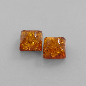 2.65 ct Orange Amber Gemstone, Amber Gem in Square Cabochon Shape for Sale.