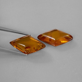 4.72 ct Orange Amber Gemstone, Amber Gem in Rhomb Cabochon Shape for Sale.